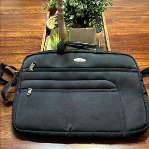 Samsonite 1910 Black Padded Laptop Briefcase Bag